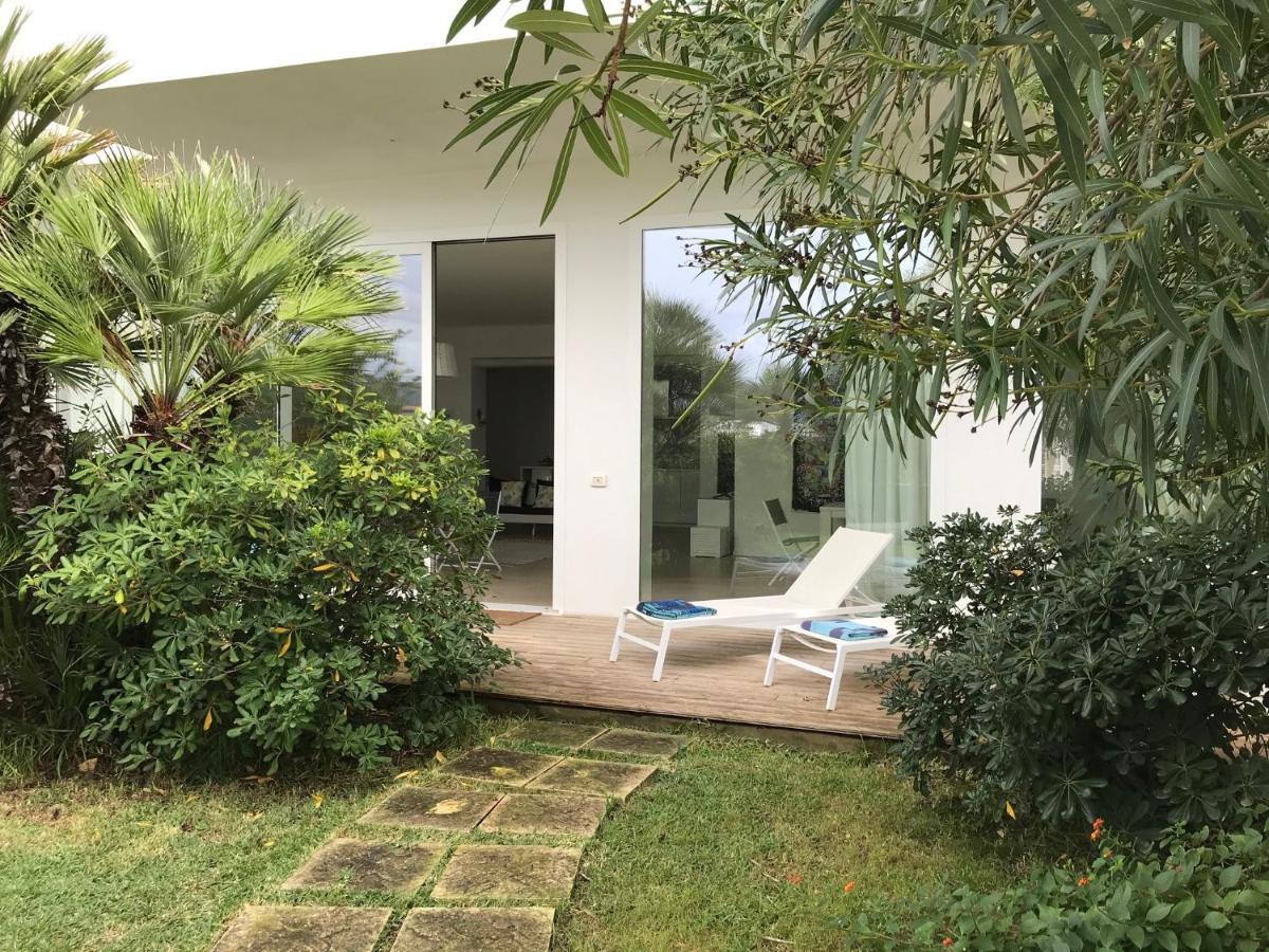 フォンターネ・ビアンケ Casa Sugli Scogliヴィラ エクステリア 写真